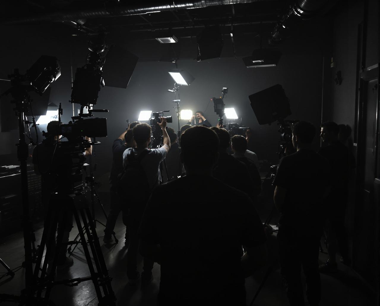 网址你懂的制作团队